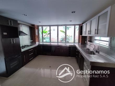 CODDIGO A 2567 LOMA SAN JOSE SABANETA